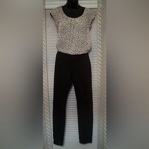 LC Lauren Conrad Cream and Black Blouse
Black skinny jeans